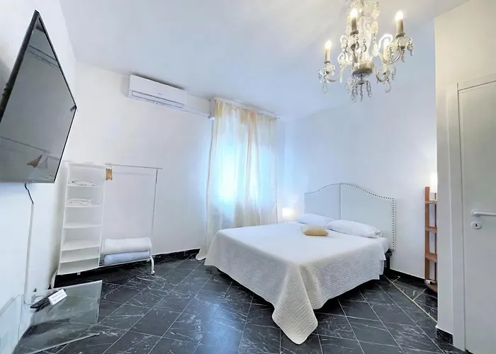 Airport Suites - 2 Pisa